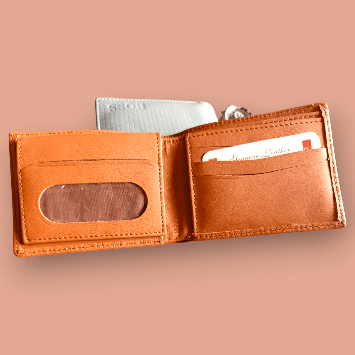 Modern Textured Cow Leather Wallet – Premium Finish